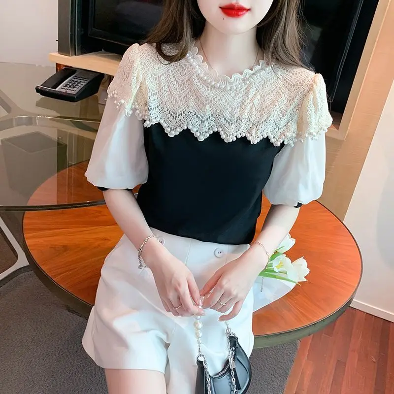 Contrast Color Blusas De Mujer Short Sleeve O-neck Blouses for Women Patchwork Lace Beading Tops Puff Sleeve Sweet Summer Shirts