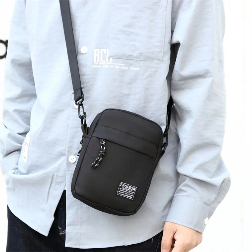 Mini Nylon Shoulder Bag Men Solid Color Crossbody Bag Casual and Fashionable Retro Bag Business Crossbody Bags for Men Hand Bag Mini Nylon Shoulder Bag Men Solid Color Crossbody Bag Casual and Fashionable Retro Bag Business Crossbody Bags for Men Hand Bag