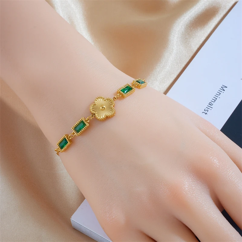 XIYANIKE 316L Stainless Steel Gold Color Five Leaf Flower Charm Bracelet For Women 2023 New Luxury Zircon Clover Bangle Jewelry XIYANIKE 316L Stainless Steel Gold Color Five Leaf Flower Charm Bracelet For Women 2023 New Luxury Zircon Clover Bangle Jewelry