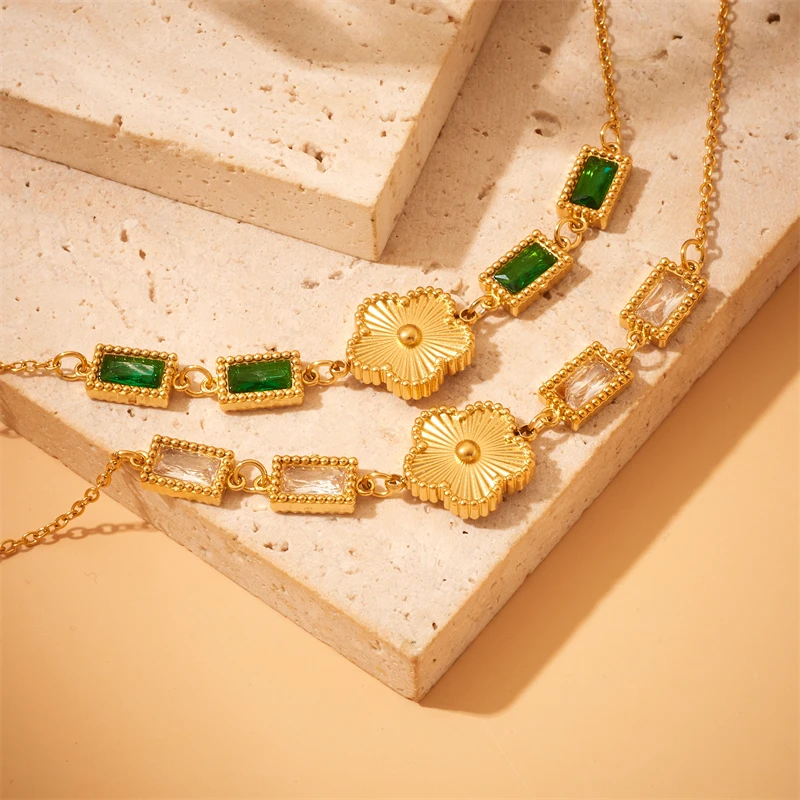 XIYANIKE 316L Stainless Steel Gold Color Five Leaf Flower Charm Bracelet For Women 2023 New Luxury Zircon Clover Bangle Jewelry XIYANIKE 316L Stainless Steel Gold Color Five Leaf Flower Charm Bracelet For Women 2023 New Luxury Zircon Clover Bangle Jewelry