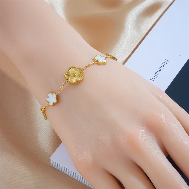 XIYANIKE 316L Stainless Steel Gold Color Five Leaf Flower Charm Bracelet For Women 2023 New Luxury Zircon Clover Bangle Jewelry XIYANIKE 316L Stainless Steel Gold Color Five Leaf Flower Charm Bracelet For Women 2023 New Luxury Zircon Clover Bangle Jewelry